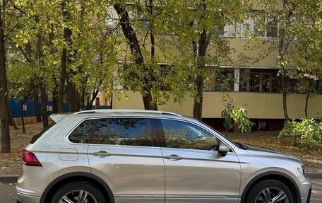 Volkswagen Tiguan II, 2018 год, 3 100 000 рублей, 4 фотография