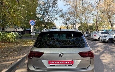Volkswagen Tiguan II, 2018 год, 3 100 000 рублей, 2 фотография