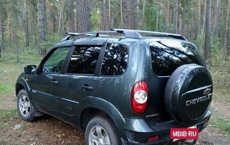 Chevrolet Niva I рестайлинг, 2009 год, 505 000 рублей, 3 фотография