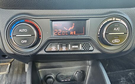 KIA Rio III рестайлинг, 2013 год, 900 000 рублей, 13 фотография