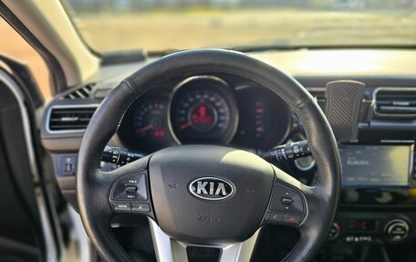 KIA Rio III рестайлинг, 2013 год, 900 000 рублей, 10 фотография