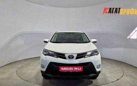 Toyota RAV4, 2015 год, 1 849 000 рублей, 2 фотография