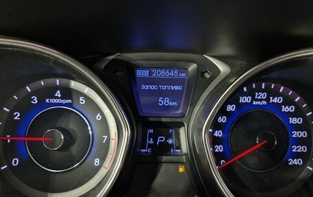 Hyundai Elantra V, 2011 год, 950 000 рублей, 14 фотография