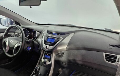 Hyundai Elantra V, 2011 год, 950 000 рублей, 15 фотография