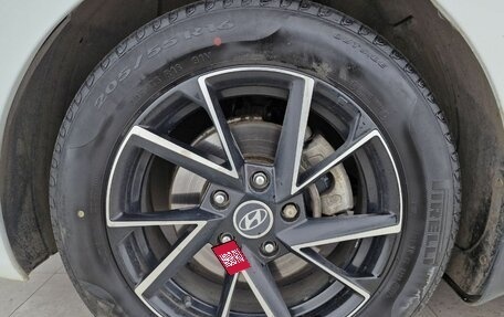 Hyundai Elantra V, 2011 год, 950 000 рублей, 13 фотография