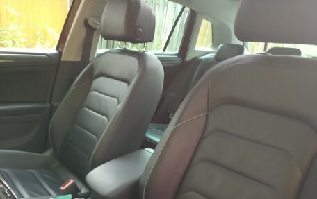 Volkswagen Tiguan II, 2018 год, 3 850 000 рублей, 10 фотография