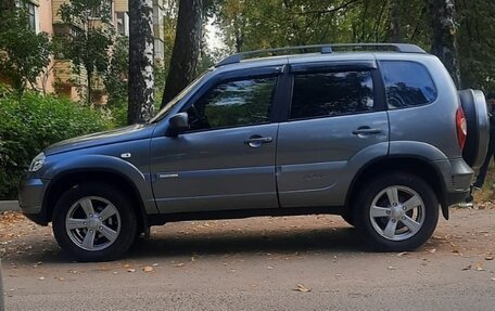 Chevrolet Niva I рестайлинг, 2014 год, 680 000 рублей, 5 фотография