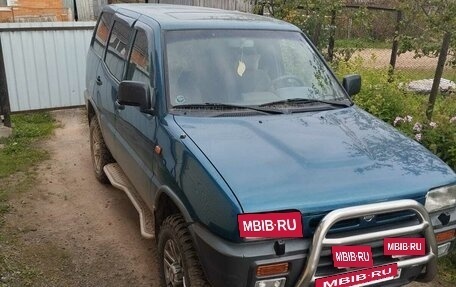 Nissan Terrano II рестайлинг, 1994 год, 530 000 рублей, 7 фотография