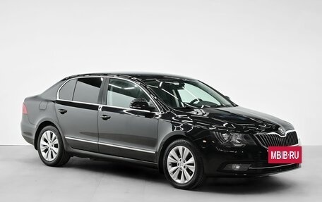 Skoda Superb III рестайлинг, 2013 год, 1 095 000 рублей, 3 фотография
