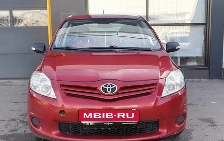 Toyota Auris II, 2012 год, 600 000 рублей, 2 фотография