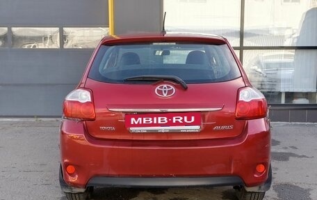 Toyota Auris II, 2012 год, 600 000 рублей, 6 фотография