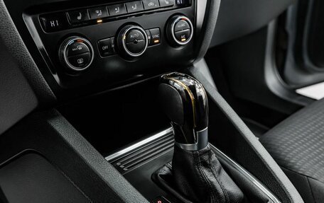 Volkswagen Jetta VI, 2018 год, 1 195 000 рублей, 13 фотография