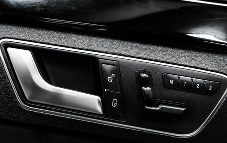 Mercedes-Benz E-Класс, 2011 год, 1 245 000 рублей, 10 фотография