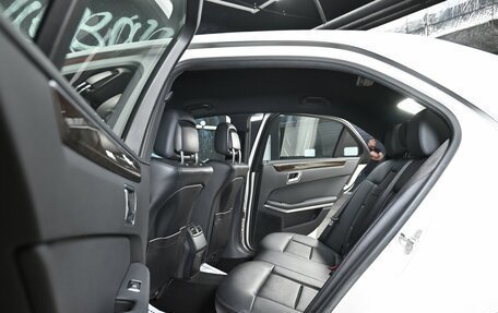 Mercedes-Benz E-Класс, 2013 год, 1 395 000 рублей, 15 фотография