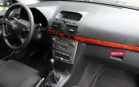 Toyota Avensis III рестайлинг, 2006 год, 579 000 рублей, 17 фотография