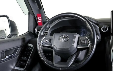 Toyota Land Cruiser, 2021 год, 9 184 000 рублей, 16 фотография
