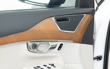 Volvo XC90 II рестайлинг, 2017 год, 4 390 000 рублей, 18 фотография