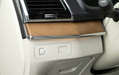 Volvo XC90 II рестайлинг, 2017 год, 4 390 000 рублей, 19 фотография