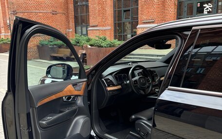 Volvo XC90 II рестайлинг, 2019 год, 4 250 000 рублей, 9 фотография