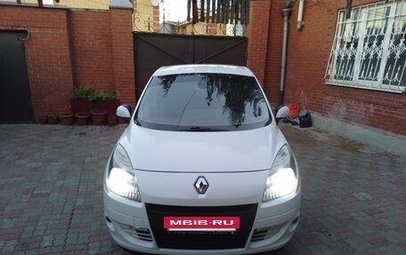 Renault Scenic III, 2009 год, 570 000 рублей, 2 фотография