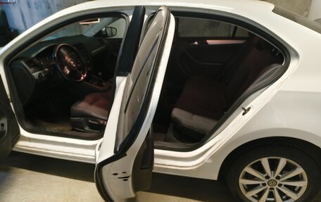 Volkswagen Jetta VI, 2012 год, 800 000 рублей, 8 фотография
