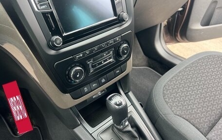 Skoda Yeti I рестайлинг, 2015 год, 1 620 000 рублей, 12 фотография