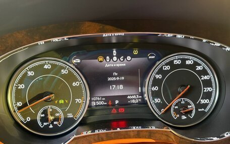 Bentley Bentayga I, 2019 год, 15 500 000 рублей, 13 фотография