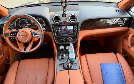 Bentley Bentayga I, 2019 год, 15 500 000 рублей, 15 фотография