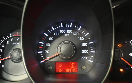 KIA Rio III рестайлинг, 2015 год, 899 000 рублей, 17 фотография