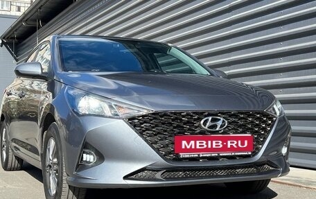 Hyundai Solaris II рестайлинг, 2021 год, 1 435 000 рублей, 2 фотография