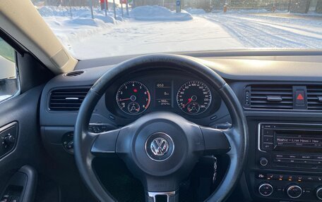 Volkswagen Jetta VI, 2013 год, 1 100 000 рублей, 32 фотография