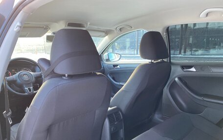 Volkswagen Jetta VI, 2013 год, 1 100 000 рублей, 35 фотография