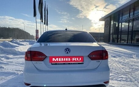 Volkswagen Jetta VI, 2013 год, 1 100 000 рублей, 29 фотография