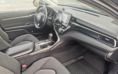 Toyota Camry, 2021 год, 2 550 000 рублей, 12 фотография