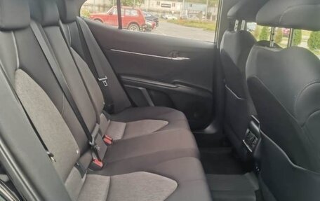 Toyota Camry, 2021 год, 2 550 000 рублей, 14 фотография