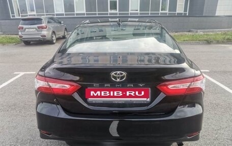 Toyota Camry, 2021 год, 2 550 000 рублей, 7 фотография