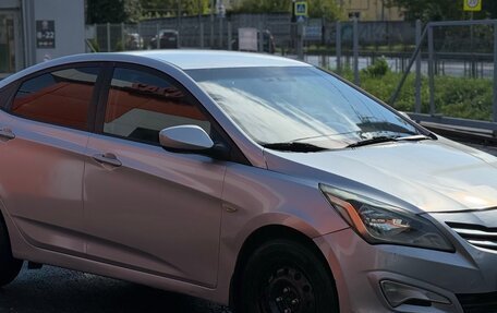 Hyundai Solaris II рестайлинг, 2016 год, 555 000 рублей, 3 фотография