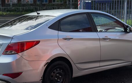 Hyundai Solaris II рестайлинг, 2016 год, 555 000 рублей, 5 фотография