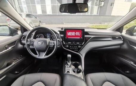 Toyota Camry, 2021 год, 2 550 000 рублей, 20 фотография
