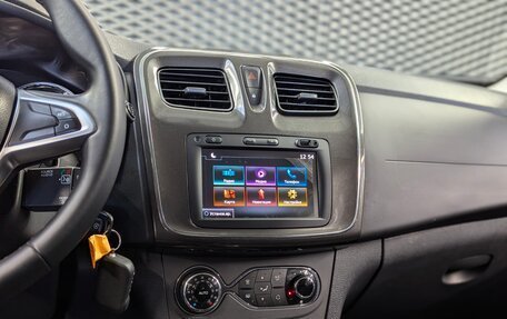 Renault Sandero II рестайлинг, 2019 год, 1 250 000 рублей, 19 фотография