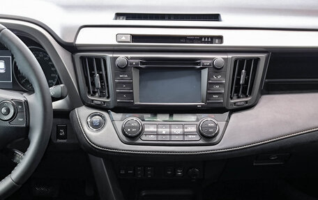 Toyota RAV4, 2016 год, 2 420 000 рублей, 19 фотография