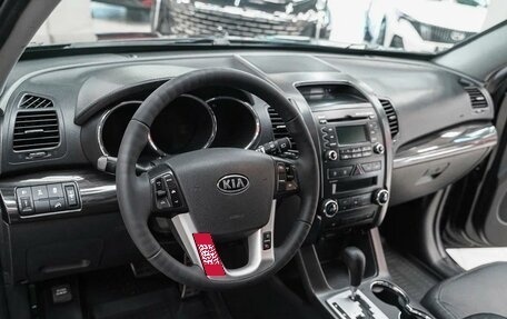 KIA Sorento II рестайлинг, 2011 год, 1 249 000 рублей, 9 фотография