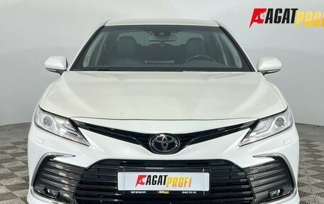Toyota Camry, 2021 год, 3 500 000 рублей, 2 фотография