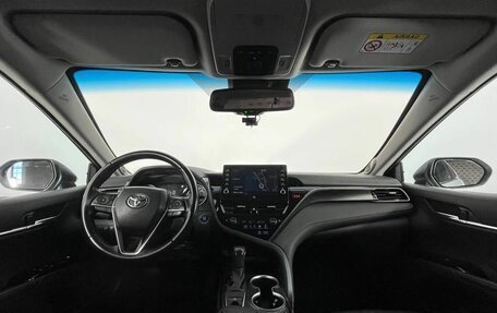 Toyota Camry, 2021 год, 3 500 000 рублей, 11 фотография