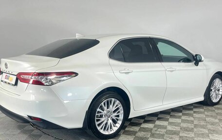 Toyota Camry, 2021 год, 3 500 000 рублей, 5 фотография