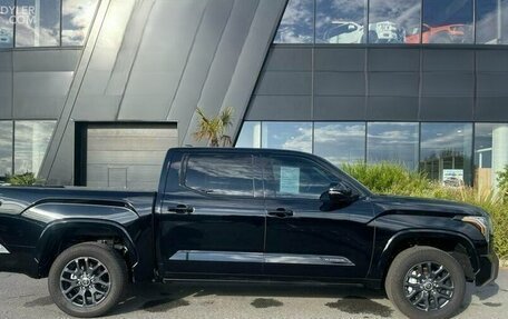 Toyota Tundra, 2024 год, 5 999 000 рублей, 8 фотография