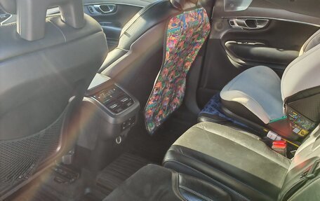 Volvo XC90 II рестайлинг, 2017 год, 3 760 000 рублей, 7 фотография