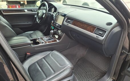 Volkswagen Touareg III, 2012 год, 2 550 000 рублей, 7 фотография