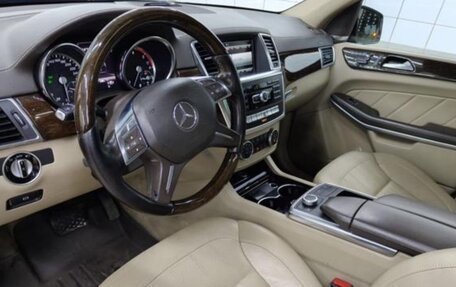 Mercedes-Benz GL-Класс, 2013 год, 2 100 000 рублей, 5 фотография