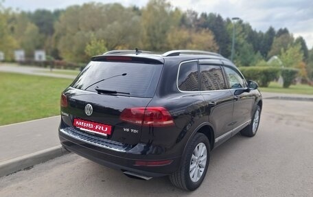 Volkswagen Touareg III, 2012 год, 2 550 000 рублей, 2 фотография